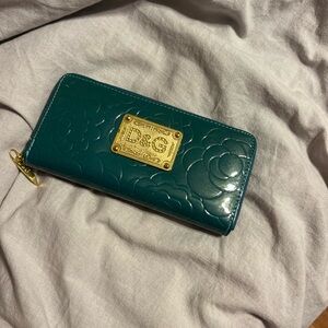 Dolce & Gabbana Teal Wallet with Gold Accents. TRYING TO SELL ASAP